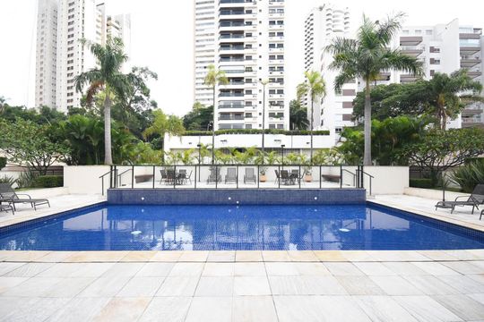 Área Comum - Piscina de apartamento para alugar com 3 quartos, 178m² em Jardim Panorama, São Paulo