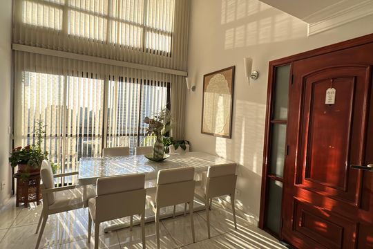 Sala de apartamento à venda com 3 quartos, 240m² em Alphaville Industrial, Barueri