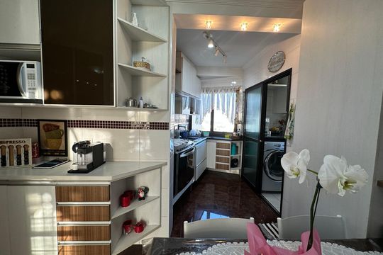 Cozinha de apartamento à venda com 3 quartos, 240m² em Alphaville Industrial, Barueri