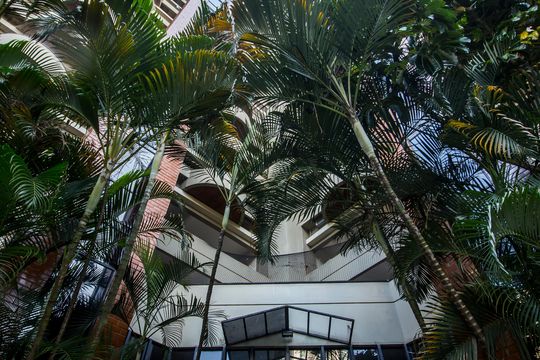 Fachada de apartamento para alugar com 1 quarto, 55m² em Alphaville Industrial, Barueri