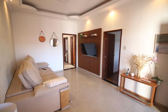 Casa à venda com 4 quartos, 530m² em Inconfidentes, Contagem