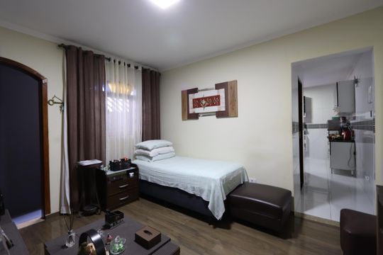 Sala de casa à venda com 3 quartos, 130m² em Vila Tolstoi, São Paulo