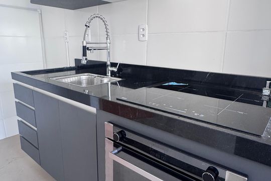 Cozinha de apartamento para alugar com 2 quartos, 57m² em Jardim Nova Europa, Campinas