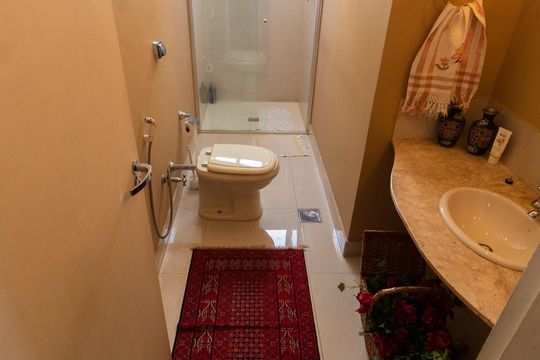 Banheiro Social de apartamento à venda com 4 quartos, 571m² em Bosque, Campinas
