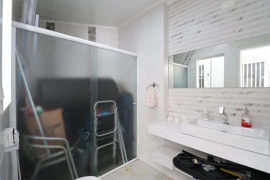 Quarto de Serviço de casa à venda com 2 quartos, 105m² em Bom Retiro, São Paulo