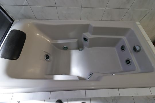 Banheiro da Suíte - Banheira de casa à venda com 3 quartos, 240m² em Vila Curuçá, Santo André