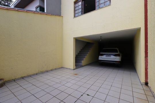 Garagem de casa à venda com 3 quartos, 240m² em Vila Curuçá, Santo André