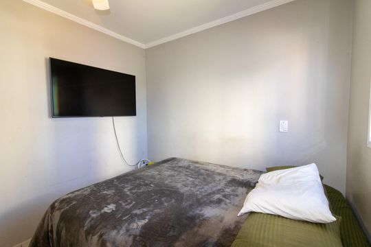 Suite de apartamento à venda com 2 quartos, 127m² em Mansões Santo Antônio, Campinas