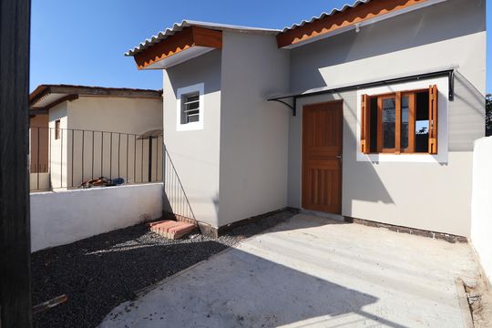 Área externa de casa para alugar com 1 quarto, 32m² em Estância Velha, Canoas