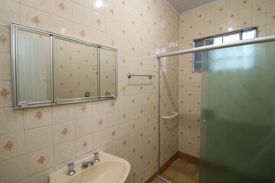 Banheiro de casa para alugar com 2 quartos, 200m² em Vila Celeste, São Paulo