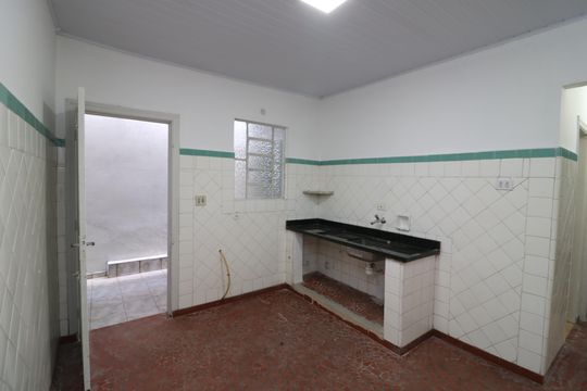 Cozinha de casa para alugar com 2 quartos, 200m² em Vila Celeste, São Paulo