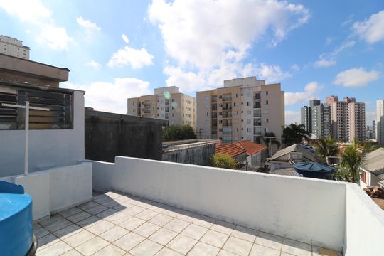 Área externa de casa para alugar com 2 quartos, 200m² em Vila Celeste, São Paulo