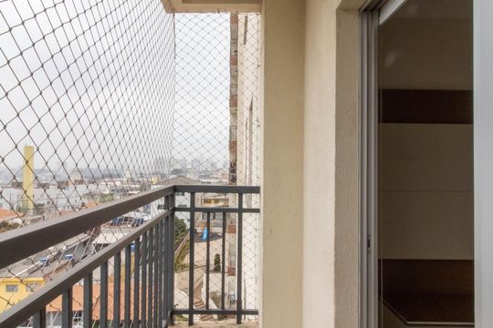 Sacada de apartamento para alugar com 3 quartos, 68m² em Jardim Flor da Montanha, Guarulhos