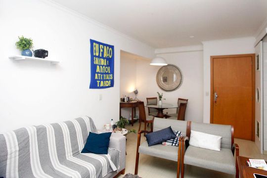 Sala de apartamento à venda com 2 quartos, 58m² em Bom Fim, Porto Alegre