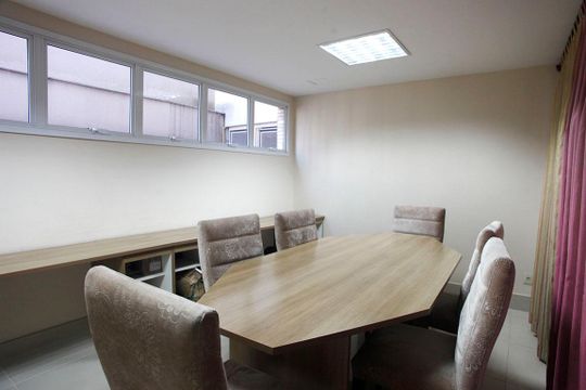 Área Comum - Sala de Reuniões de apartamento à venda com 2 quartos, 58m² em Bom Fim, Porto Alegre