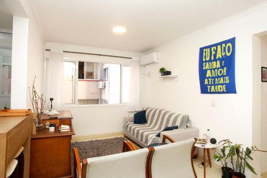 Sala de apartamento à venda com 2 quartos, 58m² em Bom Fim, Porto Alegre
