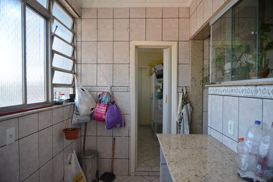 Área de Serviço de apartamento à venda com 3 quartos, 150m² em Vila Bastos, Santo André