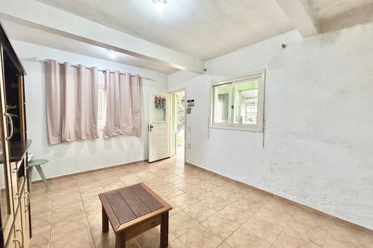 Casa à venda com 2 quartos, 100m² em Ouro Branco, Novo Hamburgo