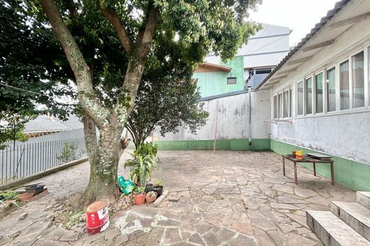 Área Externa de casa à venda com 2 quartos, 100m² em Ouro Branco, Novo Hamburgo