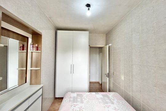 Quarto 1 de casa à venda com 2 quartos, 100m² em Ouro Branco, Novo Hamburgo