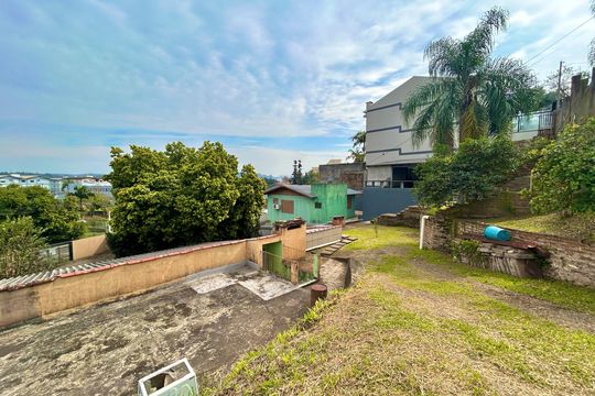 Área Externa de casa à venda com 2 quartos, 100m² em Ouro Branco, Novo Hamburgo