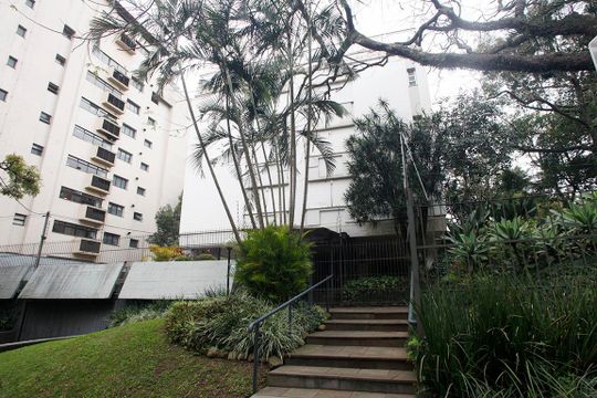 Fachada de apartamento para alugar com 3 quartos, 152m² em Rio Branco, Porto Alegre