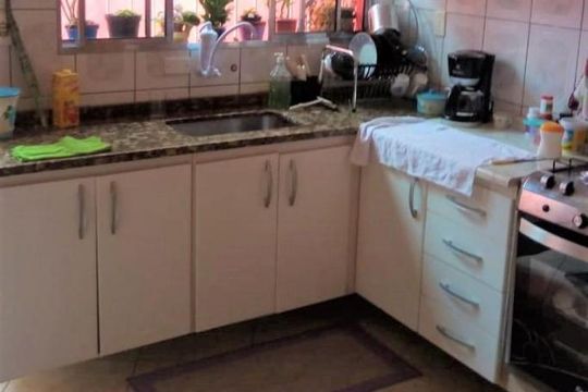 Casa à venda com 2 quartos, 120m² em Jardim Utinga, Santo André