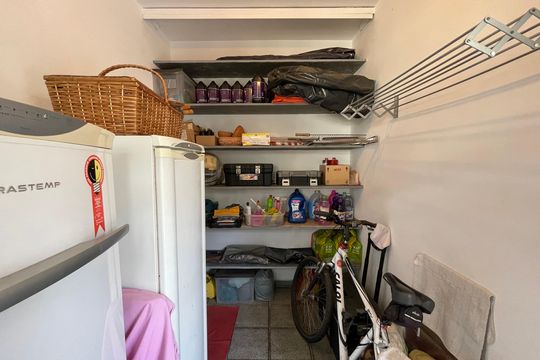 Despensa de casa à venda com 4 quartos, 244m² em Instituto de Previdencia, São Paulo