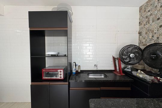  Edicula /Sala e cozinha   de casa à venda com 5 quartos, 360m² em Vila Humaita, Santo André