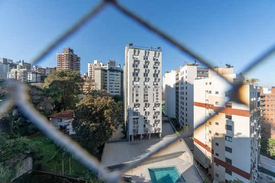 Vista de apartamento à venda com 3 quartos, 121m² em Petrópolis, Porto Alegre