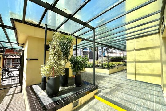 Hall de entrada de apartamento à venda com 3 quartos, 99m² em Vila Guarani (zona Sul), São Paulo