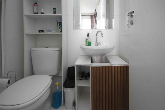 Banheiro da Suíte de apartamento à venda com 1 quarto, 28m² em Vila Alpina, São Paulo