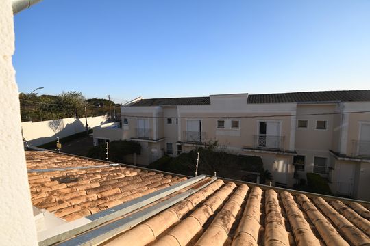 Vista da Suíte 2 de casa de condomínio à venda com 2 quartos, 95m² em Parque Imperador, Campinas