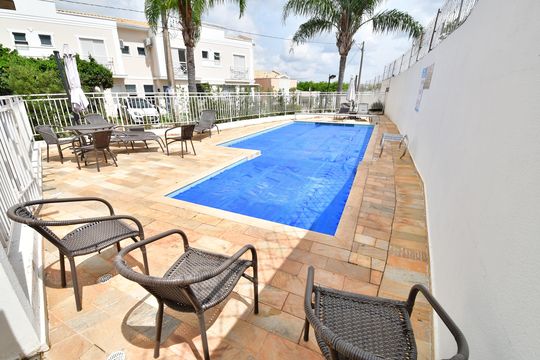 Área comum - Piscina de casa de condomínio à venda com 2 quartos, 95m² em Parque Imperador, Campinas