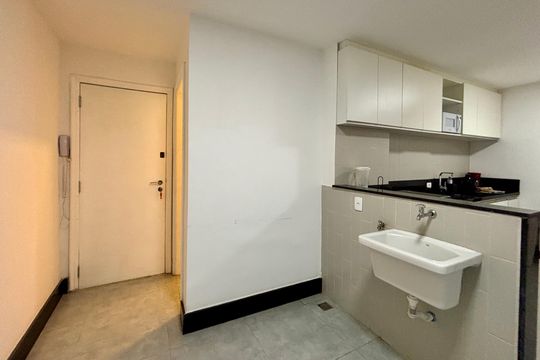 Área de serviço de apartamento para alugar com 3 quartos, 150m² em Copacabana, Rio de Janeiro