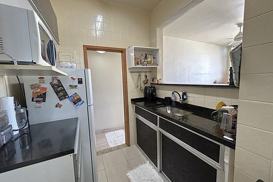Cozinha de apartamento à venda com 1 quarto, 50m² em Todos Os Santos, Rio de Janeiro