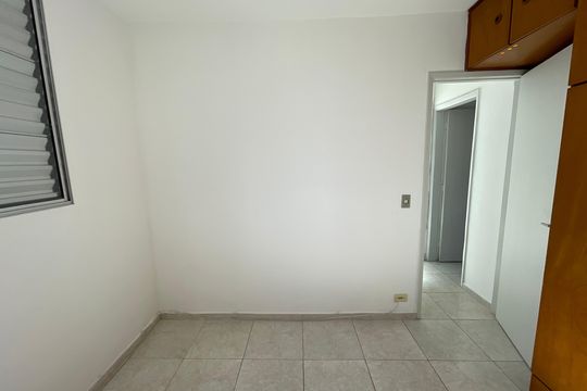 Quarto 2 de apartamento para alugar com 2 quartos, 52m² em Vila Butantã, São Paulo