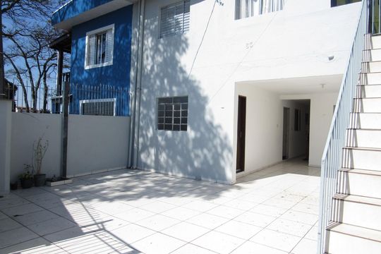 Garagem de casa à venda com 2 quartos, 249m² em Padroeira, Osasco