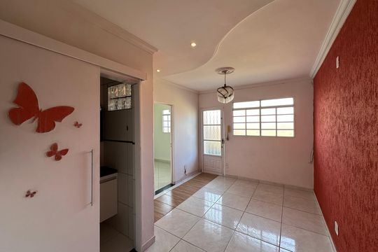 Casa à venda com 2 quartos, 50m² em São Francisco, Belo Horizonte