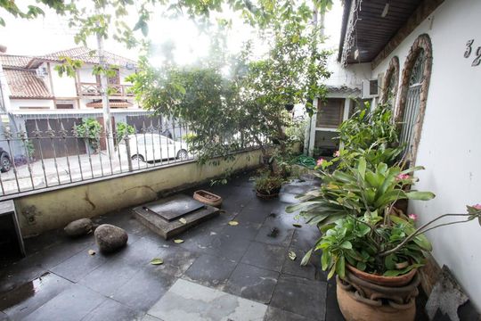 Quintal de casa de condomínio à venda com 3 quartos, 380m² em Taquara, Rio de Janeiro