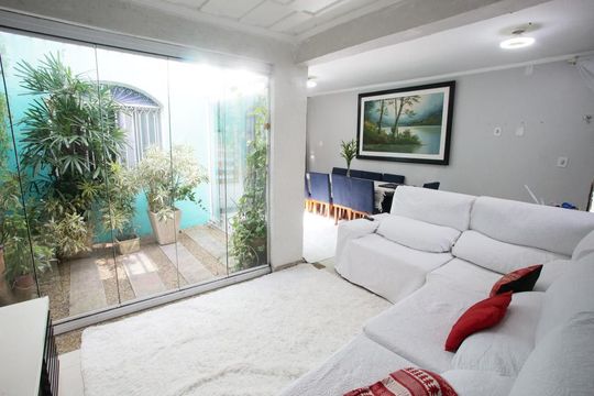 Casa de Condomínio à venda com 3 quartos, 380m² em Taquara, Rio de Janeiro