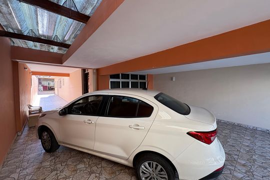 Garagem de casa à venda com 5 quartos, 320m² em Vila Valparaíso, Santo André