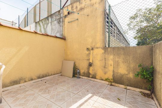 Quintal de casa à venda com 2 quartos, 90m² em Vila Oratorio, São Paulo