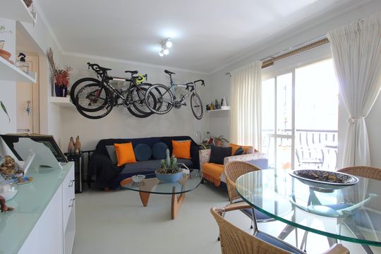 Sala de apartamento à venda com 3 quartos, 108m² em Indianópolis, São Paulo