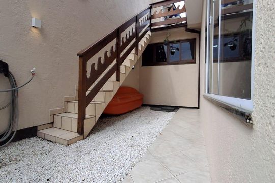 Área comum de casa para alugar com 3 quartos, 260m² em Canasvieiras, Florianópolis