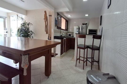 Área comum de casa para alugar com 3 quartos, 260m² em Canasvieiras, Florianópolis