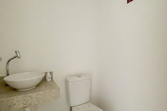 Lavabo de apartamento para alugar com 3 quartos, 93m² em Vila Osasco, Osasco