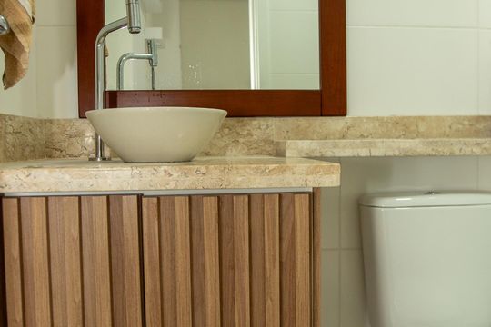Banheiro da Suíte de apartamento para alugar com 1 quarto, 27m² em Jardim Caravelas, São Paulo