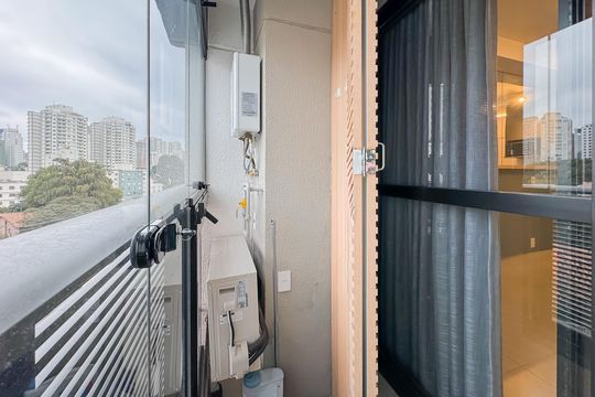 Varanda de kitnet/studio à venda com 1 quarto, 24m² em Vila Mariana, São Paulo