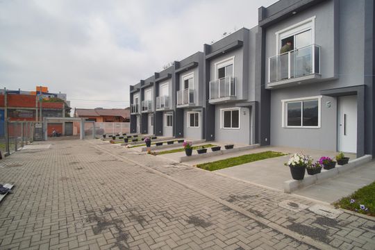 area externa de casa à venda com 2 quartos, 67m² em São Jorge, Novo Hamburgo